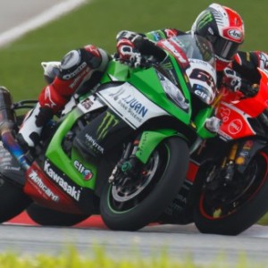 Davies la spunta alla bandiera a scacchi in gara 2