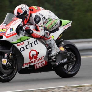 Petrux chiude 10° a Brno e si riprende la Top 10 di MotoGp. Yonny 11° sul traguardo
