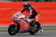 Pole position “in casa” per Sam Lowes