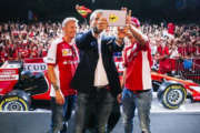La Scuderia Ferrari ha incontrato i suoi tifosi alla Villa Reale di Monza