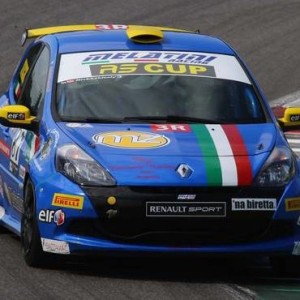CLIO CUP ITALIA: DE MATTEO VINCE GARA 2 AL MUGELLO CON IL TEAM MELATINI RACING