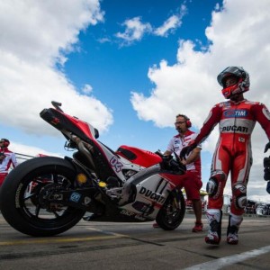 Dovizioso: "Possiamo stare vicini ai primi"
