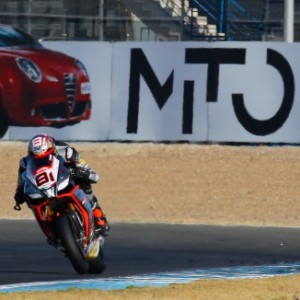 Torres la spunta nel finale delle FP3, Sykes a tre centesimi