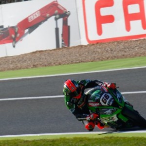Sykes di un soffio davanti a Rea e Haslam nelle FP1