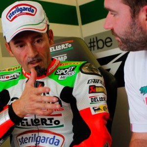 Biaggi in pista a Losail per una quattro giorni di test in notturna