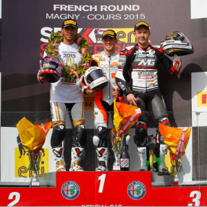 Jacobsen vince la gara a Magny-Cours, a Sofuoglu il titolo WSS