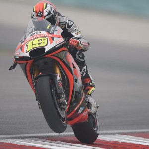 BELLA QUALIFICA PER BRADL CHE SI CONFERMA TRA I MIGLIORI IN Q1 E PORTA LA SUA APRILIA RS-GP IN QUINTA FILA BENE ANCHE BAUTISTA (SESTA FILA PER LUI) CHE MIGLIORA SENSIBILMENTE SUL PASSO GARA