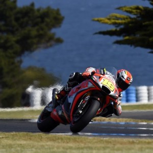 MOTOGP - PRIMA GIORNATA A PHILLIP ISLAND BAUTISTA E BRADL, NELLA PRIMA GIORNATA DI PROVE IN AUSTRALIA, ALLA RICERCA DELLA MIGLIOR SOLUZIONE DI GOMME
