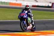 A Lorenzo l’ultima pole del 2015