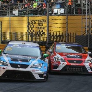 Comini is crowned first champion of TCR International Series