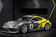 Nuova Porsche Cayman GT4 Clubsport per la pista
