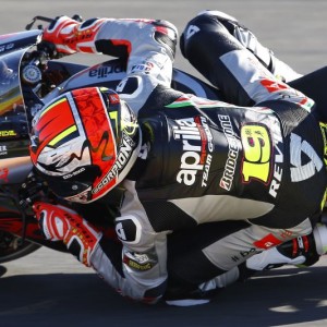 ANCORA UNA BUONA QUALIFICA PER BRADL CHE, TRA I MIGLIORI IN Q1, PIAZZA LA SUA APRILIA RS-GP IN QUINTA FILA. BAUTISTA PARTIRÀ DALLA SESTA FILA