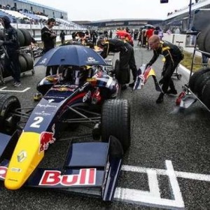 DAMS combines talent with experience and ambition in GP2 with Alex Lynn and Nicholas Latifi