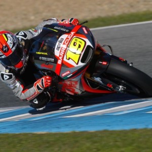 Aprilia posticipa l’esordio della RS-GP 2016