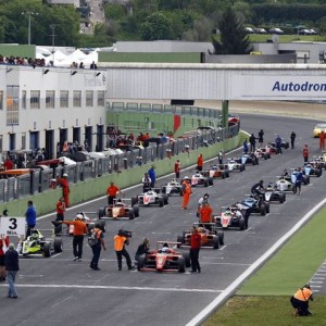 SONO 40 LE MONOPOSTO E 22 I TEAM FINORA ISCRITTI ALL'ITALIAN F.4 CHAMPIONSHIP POWERED BY ABARTH 2016