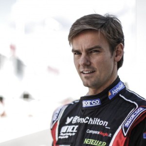 Tom Chilton punta in alto con la Sébastien Loeb Racing