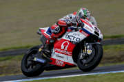 Petrux cade e si frattura la mano nell'ultimo giorno di test in Australia. Buoni segnali da Scott