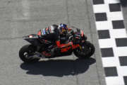 SECONDA GIORNATA DI TEST MOTOGP A SEPANG, MALESIA IL LAVORO DI BRADL E BAUTISTA SULLE APRILIA RS-GP È RALLENTATO DA UN LUNGO STOP