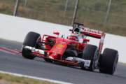 Test F1 - Ferrari: a Barcellona Raikkonen completa il GP simulato. Provata la struttura di protezione “Halo”