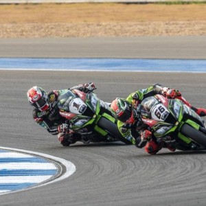 MORE 'GREEN' WORLD SBK DOMINATION WITH 1-1 IN THAILAND