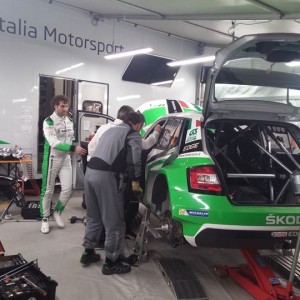 UMBERTO SCANDOLA E GUIDO D'AMORE, SKODA FABIA R5, VINCONO GARA UNO AL 63° RALLYE SANREMO