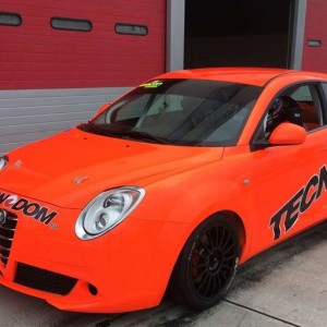 ECCO L'ALFA ROMEO MITO TCS DI TECNODOM SPORT PER IL CAMPIONATO ITALIANO TURISMO.