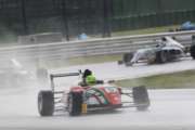 Mick Schumacher al suo esordio nel campionato F4 a Misano conquista due vittorie