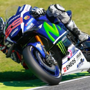Lorenzo colpisce, il Mugello è suo