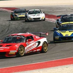 MAGIONE SEGNA IL GIRO DI BOA DELLA LOTUS CUP ITALIA 2016