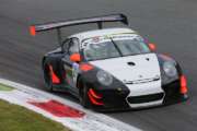KRYPTON MOTORSPORT AD IMOLA CON PORSCHE 911 GT3R E LA NUOVA CAYMAN GT4 CLUBSPORT PER BIANCO-DE CASTRO NEL NEONATO TROFEO MONOMARCA