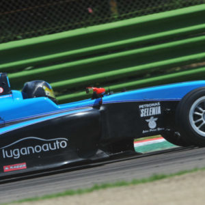 La pioggia e le Safety-Car condizionano il week-end di Giacomo Bianchi a Imola