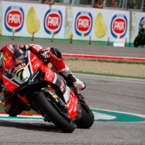 Gara 1: Davies porta Ducati alla vittoria