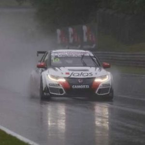 Gianni Morbidelli strappa punti preziosi nel TCR Series