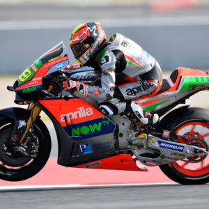LE APRILIA ALLA PROVA DEL TRACCIATO DEL MONTMELO' CHE DOMANI AFFRONTERANNO PER LA PRIMA VOLTA IN GARA