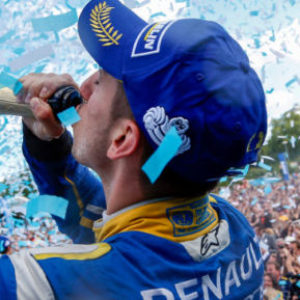 BUEMI WINS TITLE AFTER CONTROVERSIAL FINALE