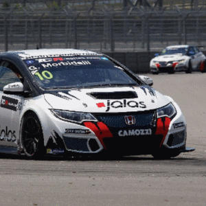 Gianni Morbidelli conclude la fase europea del campionato TCR