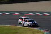 MUGELLO, GARA 1. CAMBIA LA CLASSIFICA, GIANLUCA MAURIELLO SALE IN OTTAVA POSIZIONE PER AVER SUBITO SORPASSO IN REGIME DI SAFETY CAR.