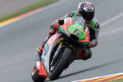 AL SACHSENRING, CON UN METEO AUTUNNALE, LE APRILIA DI BAUTISTA E BRADL ALLA RICERCA DEL MIGLIOR SETTING PER LE QUALIFICHE DI DOMANI