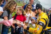 ALON DAY CORRERÀ IN NASCAR XFINITY SERIES A MID-OHIO