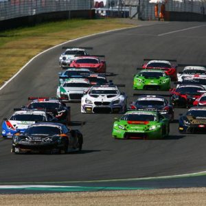 DOPO LA PAUSA ESTIVA RIPRENDE A VALLELUNGA IL CAMPIONATO ITALIANO GRAN TURISMO 2016 CON 36 VETTURE ISCRITTE
