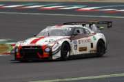 SEAN WALKINSHAW SALE SULLA NISSAN GT-R NISMO DEL DRIVE TECHNOLOGY ITALIA