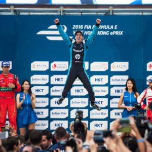 BUEMI HOLDS ON IN HONG KONG
