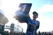 Lorenzo saluta Yamaha con il trionfo