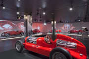 “Solo per appassionati”: il Museo Storico Alfa Romeo a cofani aperti per festeggiare il compleanno