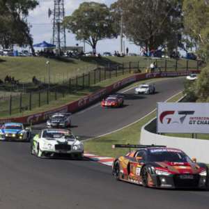 Star-studded Liqui-Moly Bathurst 12 Hour starts 2017 Intercontinental GT Challenge