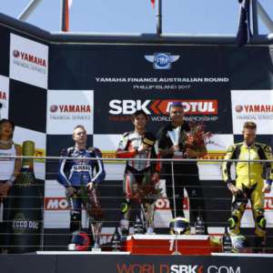 GARA ALL'ATTACCO PER ROLFO, IN UNA SPALLA CONTRO SPALLA TRIONFA AL FOTOFINISH A PHILLIP ISLAND