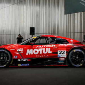 Quintarelli ancora con Nissan e Nismo per il Super GT 2017