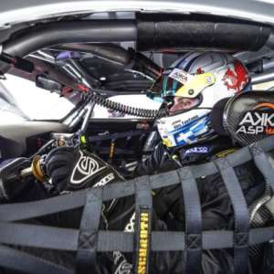 Alex Fontana il più veloce nei test Blancpain in Francia