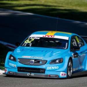 Week end WTCC a Monza: Volvo la più veloce nelle qualifiche del mondiale Turismo. Grandi emozioni dalla Formula 3