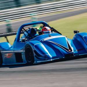 Radical GP, con la SR8 la sportscar britannica mostra i muscoli nel Campionato Italiano Sport Prototipi.